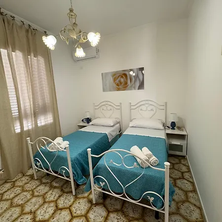 Lucia Apartment *