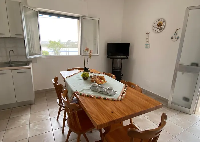 Lucia * פונטה פרושוטו